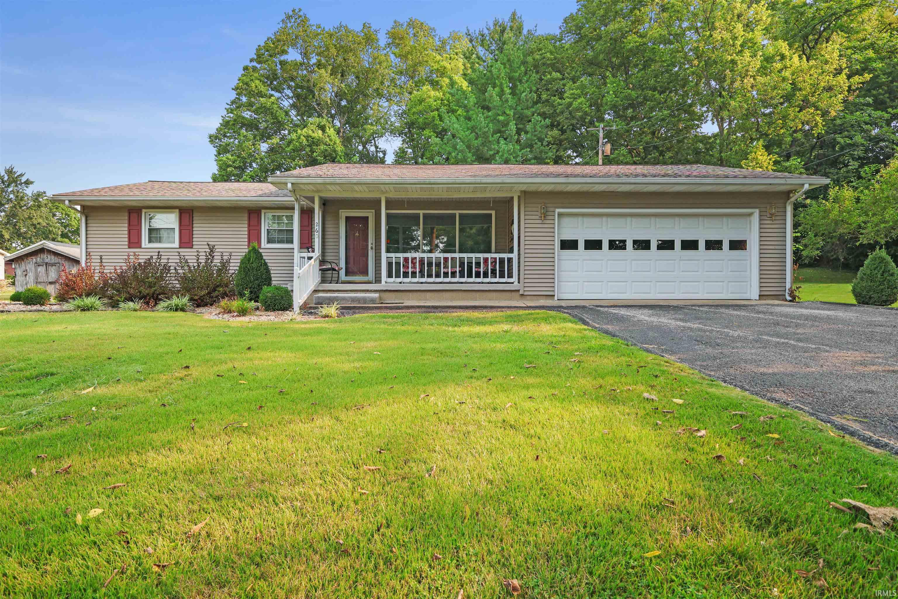 260 Cavins Lane Bloomfield IN 47424