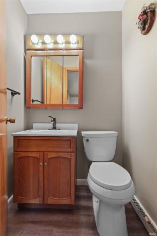 260 Cavins Lane Bloomfield IN 47424