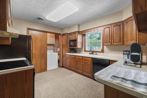 260 Cavins Lane Bloomfield IN 47424
