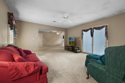 260 Cavins Lane Bloomfield IN 47424