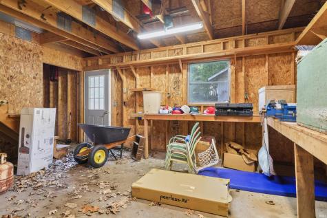 260 Cavins Lane Bloomfield IN 47424