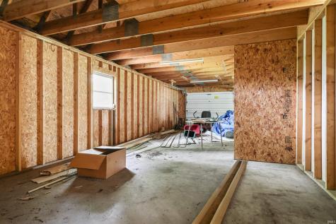 260 Cavins Lane Bloomfield IN 47424