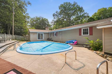 260 Cavins Lane Bloomfield IN 47424