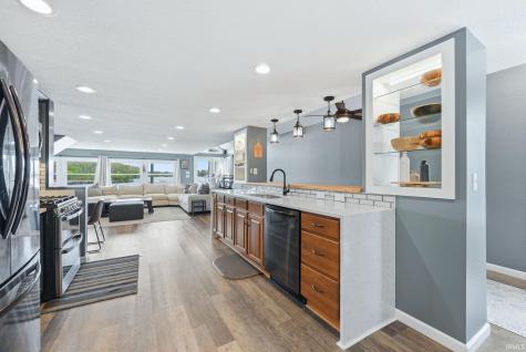 1025 Pleasant Point Rome City IN 46784