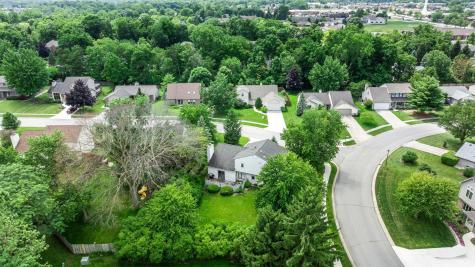 10028 Hidden Meadows Place Fort Wayne IN 46825