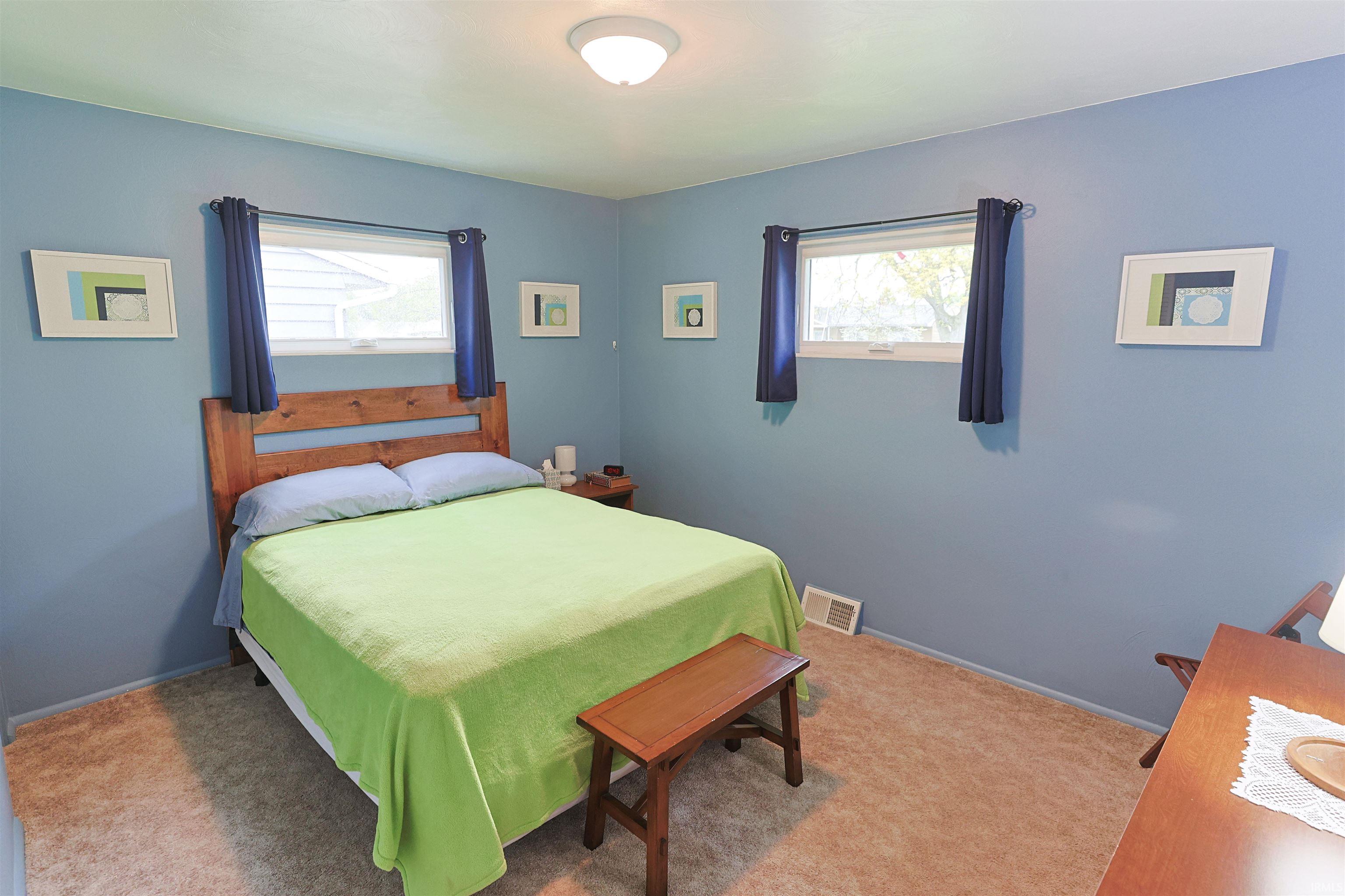 1241 Pyle Avenue South Bend IN 46615