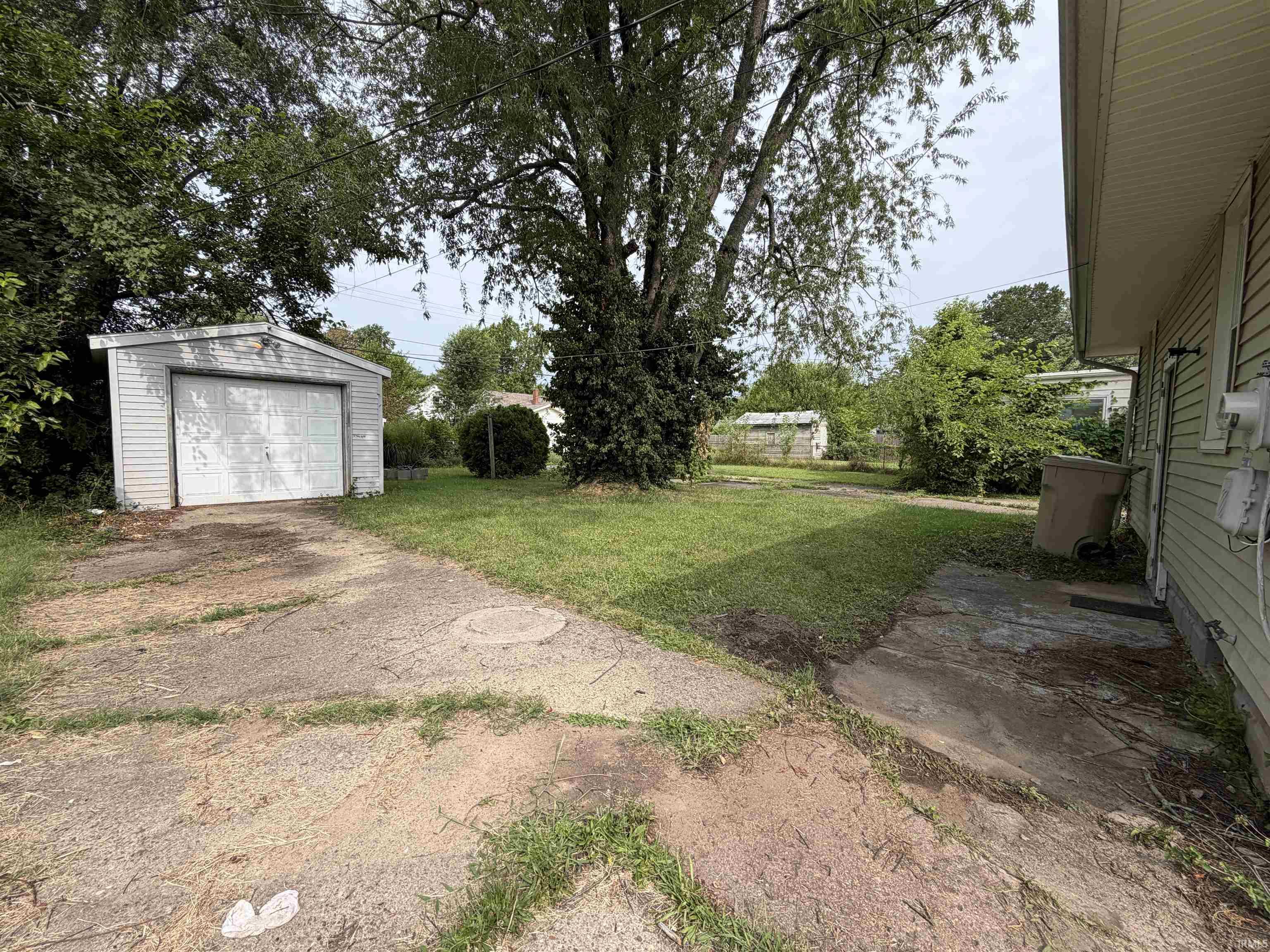 1233 N Meade Street South Bend IN 46628
