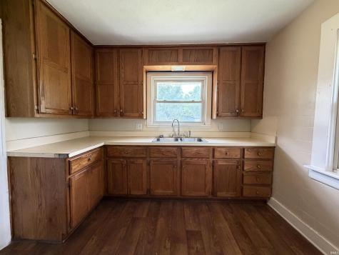 1233 N Meade Street South Bend IN 46628