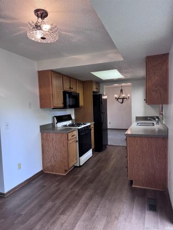 7504 Valley Meadows Drive Fort Wayne IN 46815