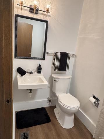 7504 Valley Meadows Drive Fort Wayne IN 46815
