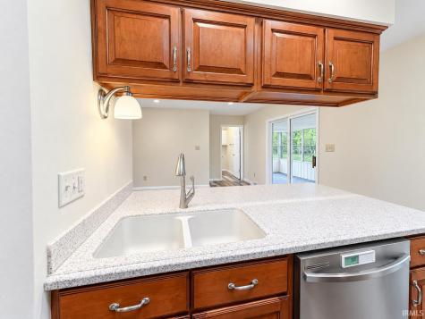721 S Parkway Drive Bloomington IN 47403