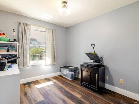 912 W Countryside Lane Bloomington IN 47403