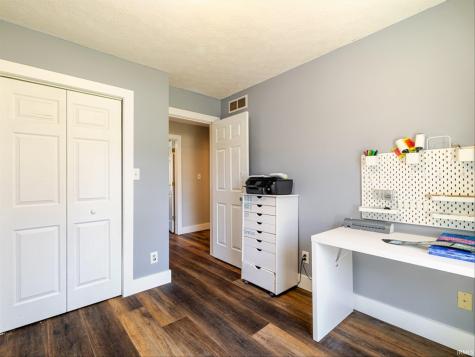912 W Countryside Lane Bloomington IN 47403