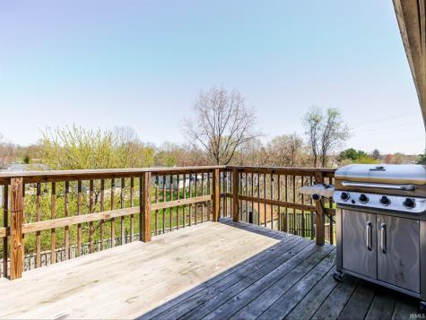 912 W Countryside Lane Bloomington IN 47403
