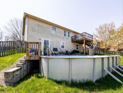 912 W Countryside Lane Bloomington IN 47403
