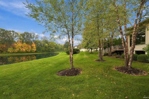 1634 Autumn Run Fort Wayne IN 46845