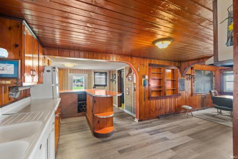 801 N Edgewater Street Silver Lake IN 46982