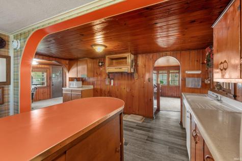 801 N Edgewater Street Silver Lake IN 46982