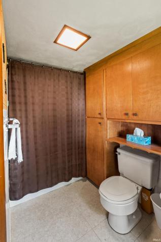 801 N Edgewater Street Silver Lake IN 46982