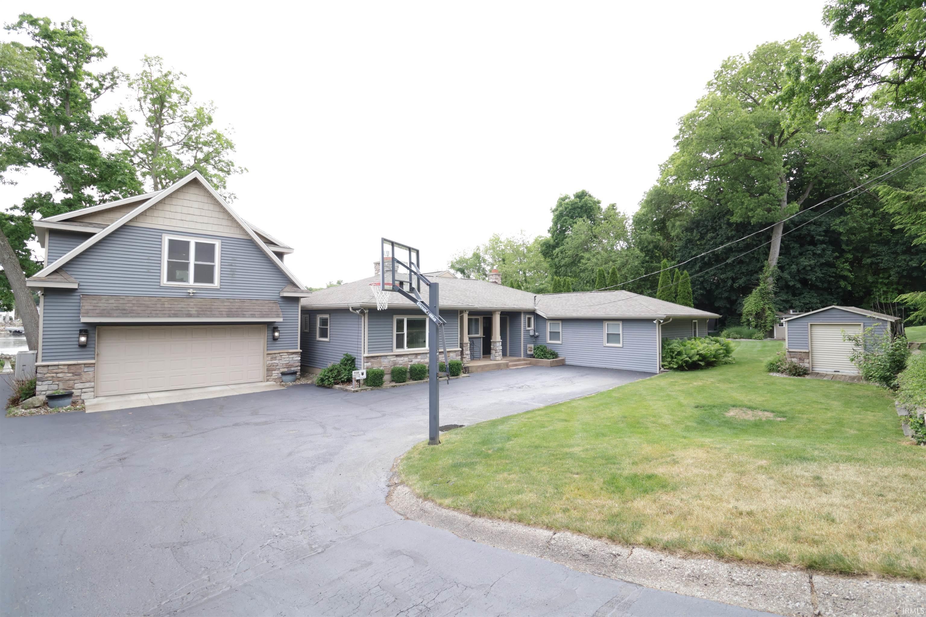30642 N Shore Drive Elkhart IN 46514