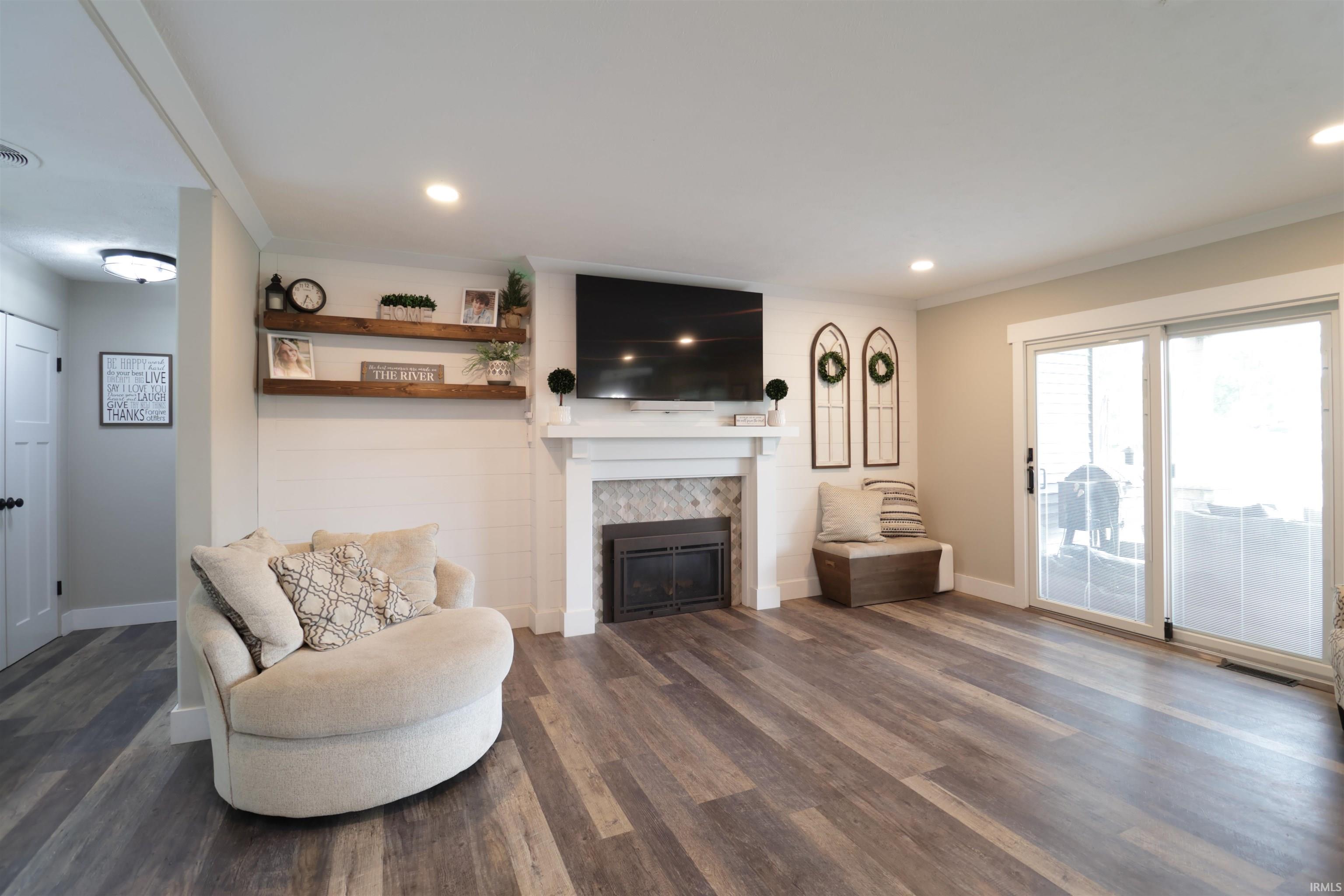 30642 N Shore Drive Elkhart IN 46514
