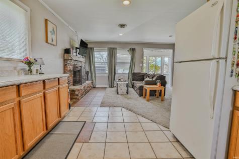 836 Chapman Lake Drive Warsaw IN 46582
