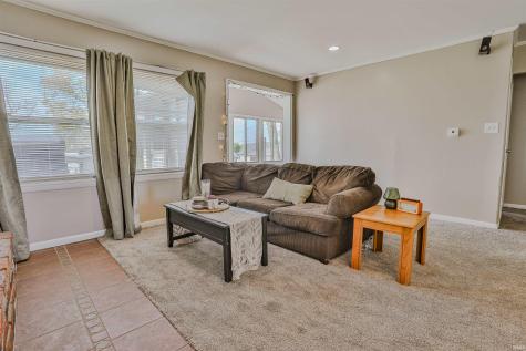 836 Chapman Lake Drive Warsaw IN 46582