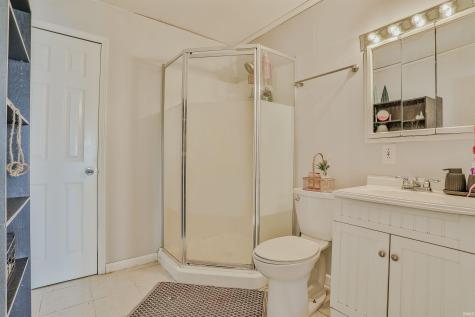 836 Chapman Lake Drive Warsaw IN 46582