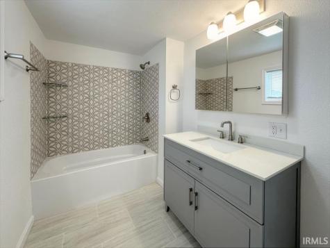 9 Boulevard Peru IN 46970