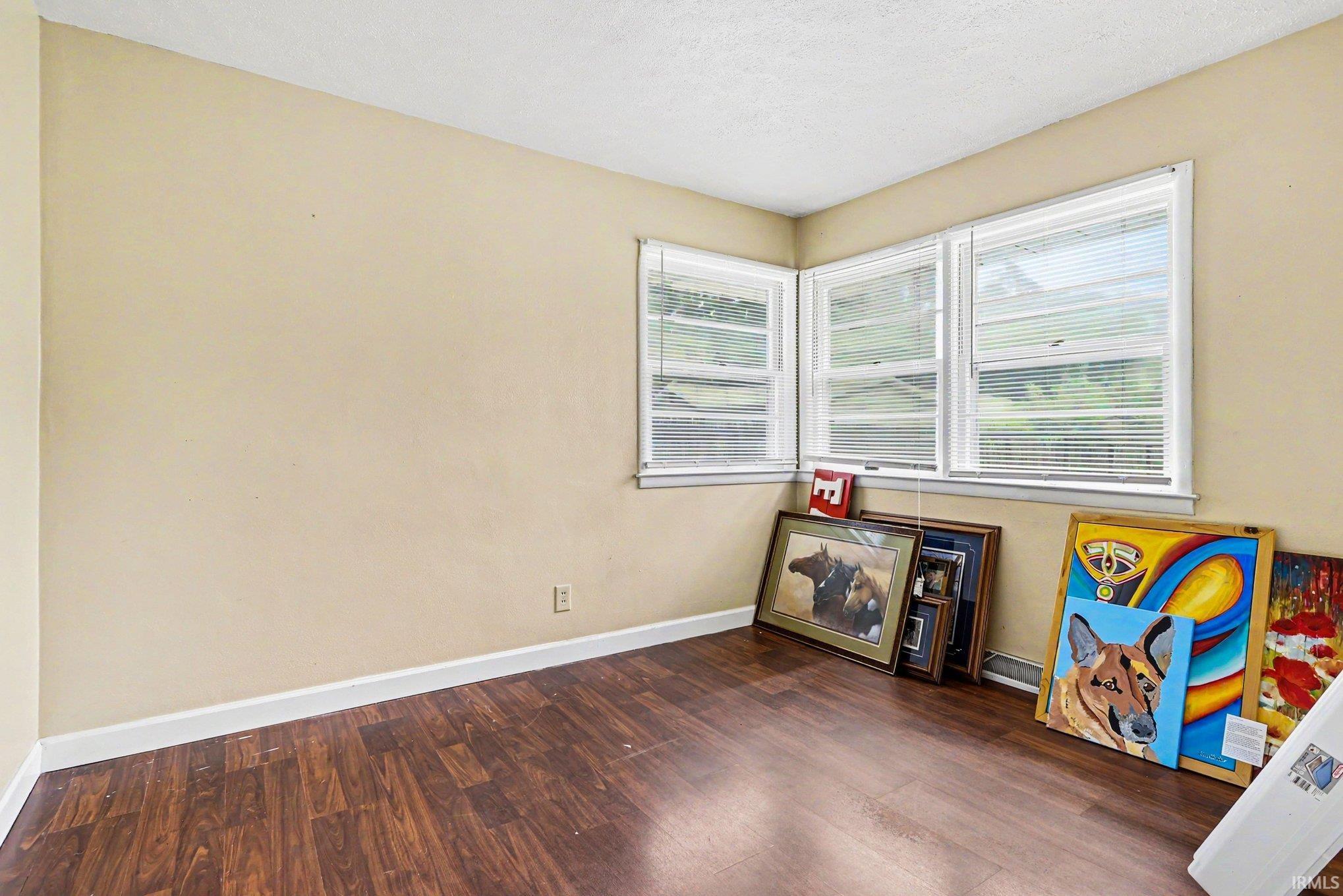 26660 Lakeview Drive Elkhart IN 46514