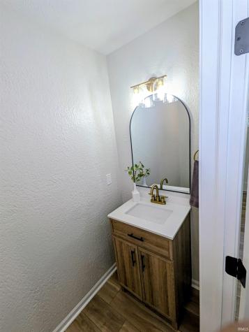 50577 King Richard Way Granger IN 46530