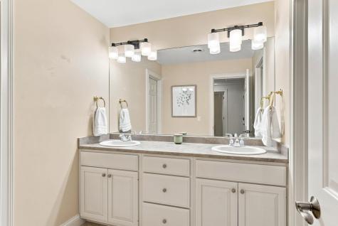 7566 E Lakewood Dr- 92 Roanoke IN 46783