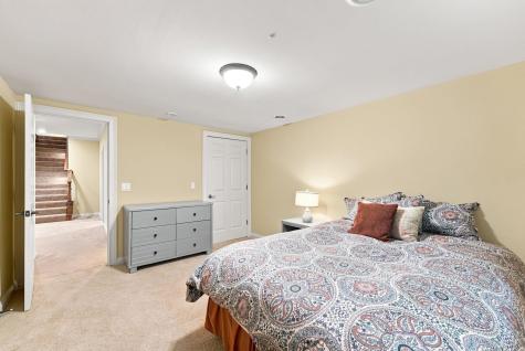 7566 E Lakewood Dr- 92 Roanoke IN 46783