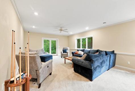 7566 E Lakewood Dr- 92 Roanoke IN 46783