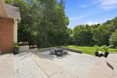 7566 E Lakewood Dr- 92 Roanoke IN 46783