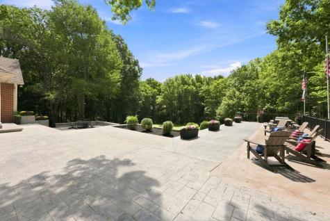 7566 E Lakewood Dr- 92 Roanoke IN 46783