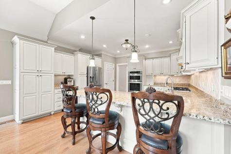 7566 E Lakewood Dr- 92 Roanoke IN 46783