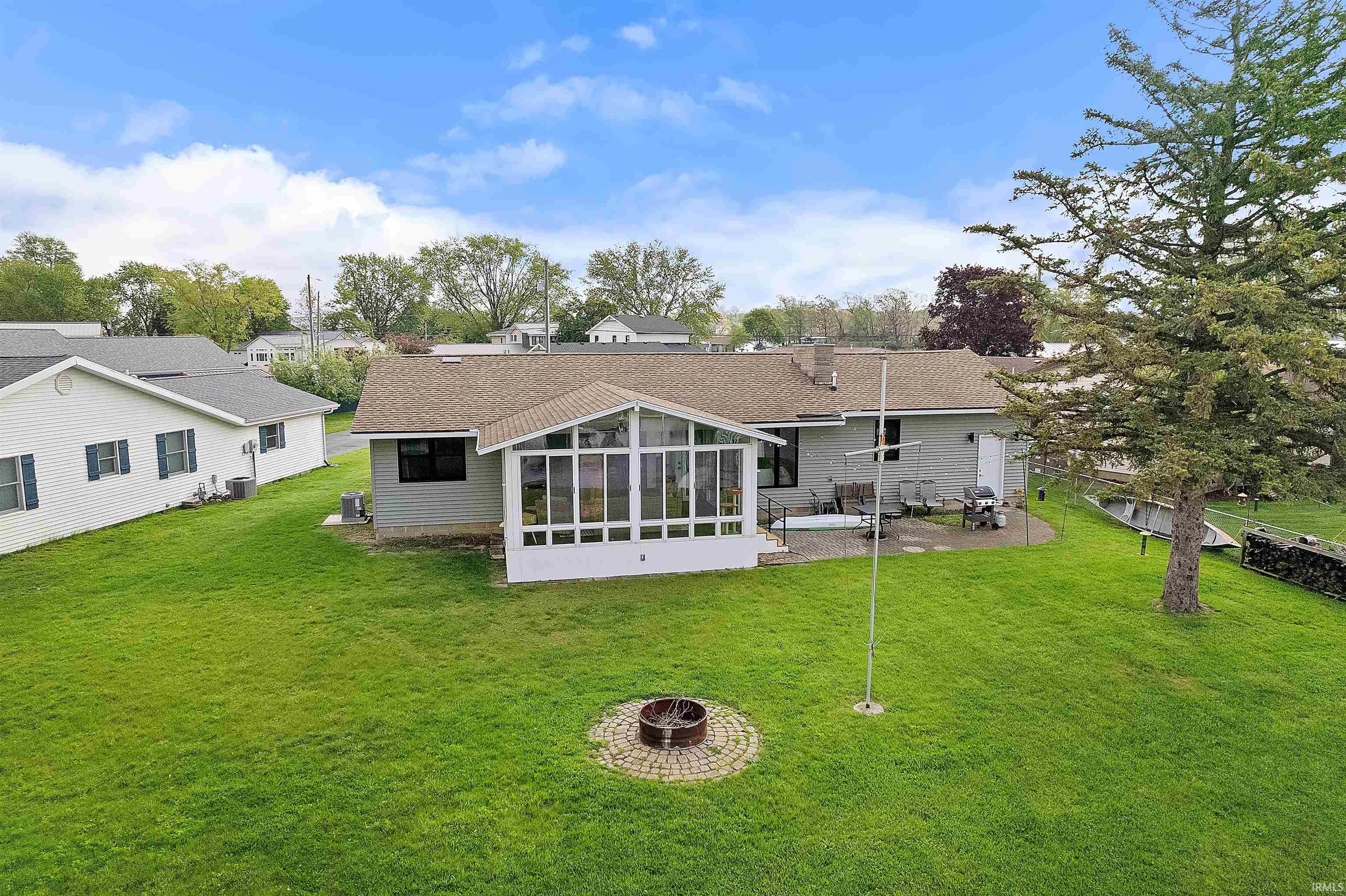 2613 Wolfs Point Drive Rochester IN 46975