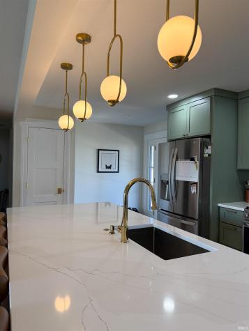 2613 Wolfs Point Drive Rochester IN 46975