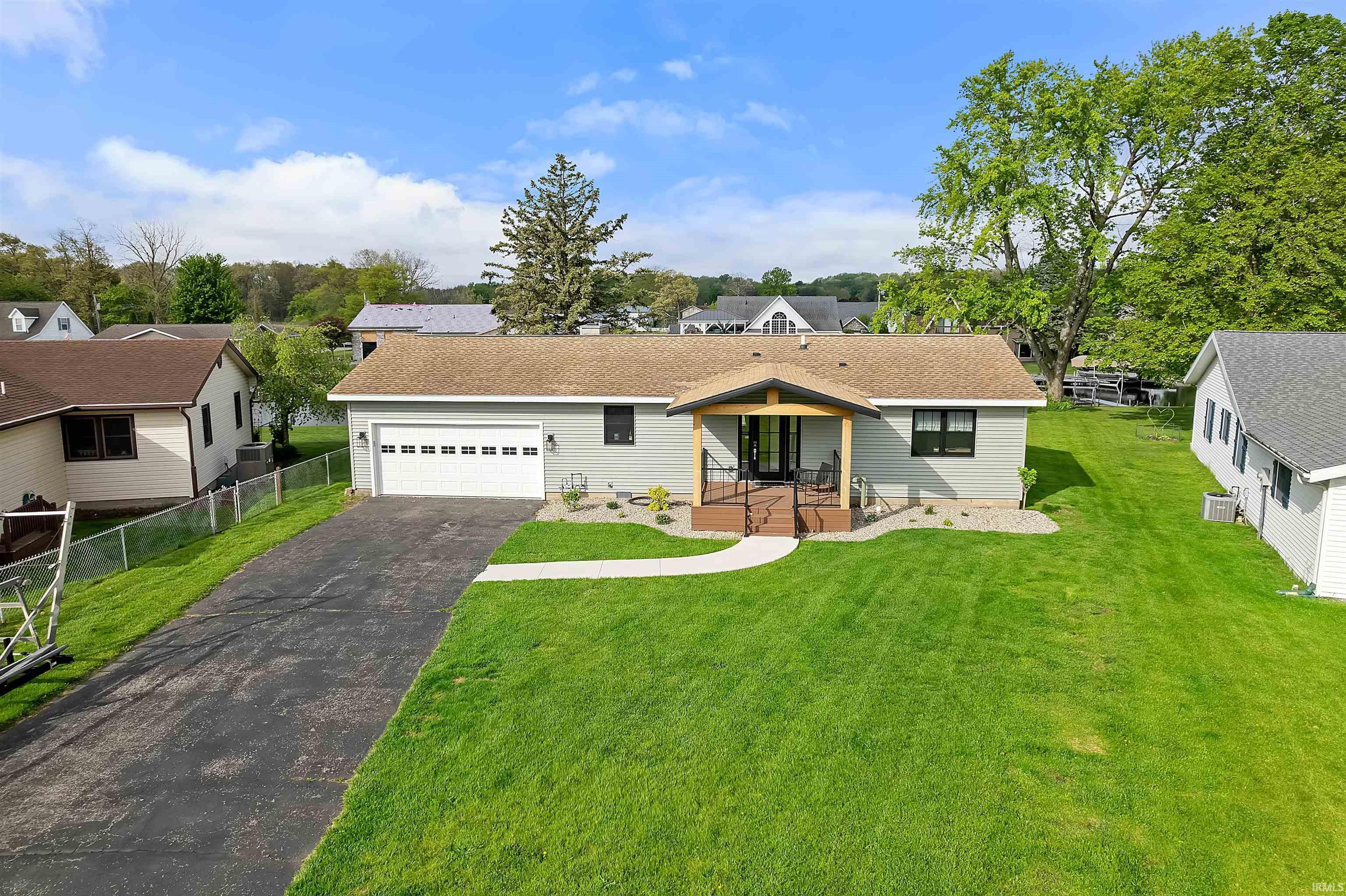 2613 Wolfs Point Drive Rochester IN 46975