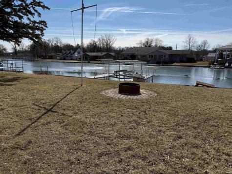 2613 Wolfs Point Drive Rochester IN 46975