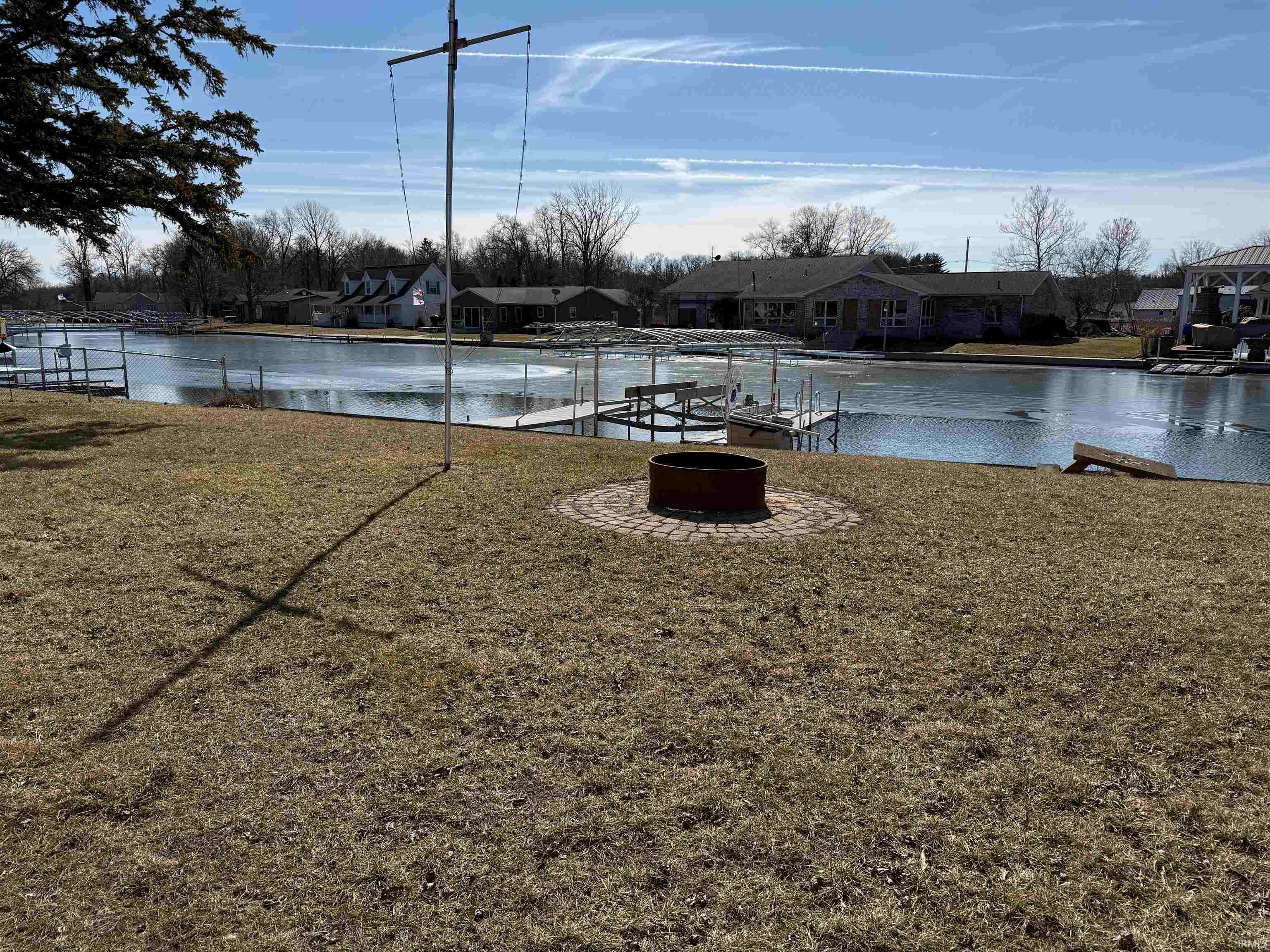2613 Wolfs Point Drive Rochester IN 46975