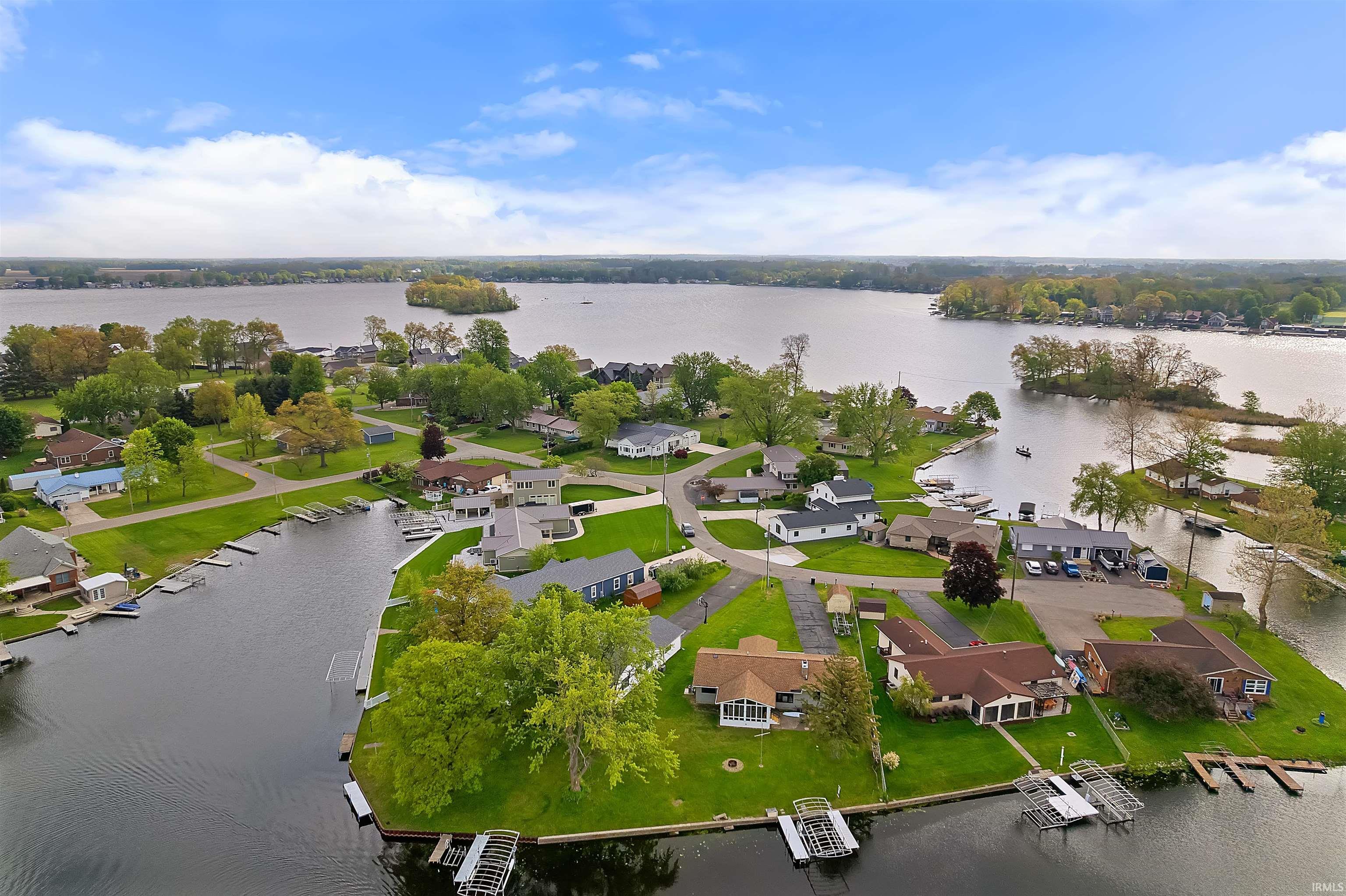 2613 Wolfs Point Drive Rochester IN 46975