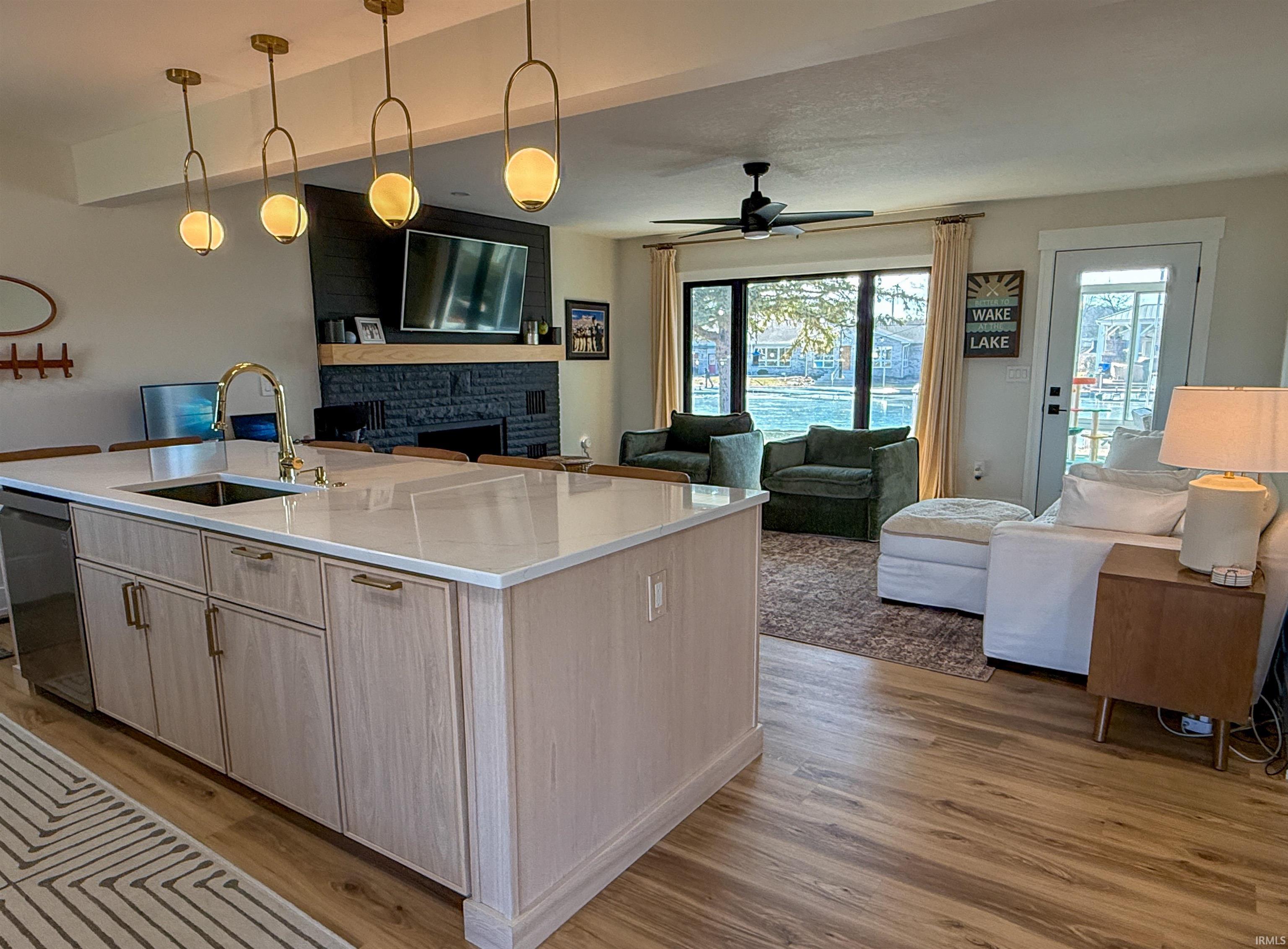 2613 Wolfs Point Drive Rochester IN 46975