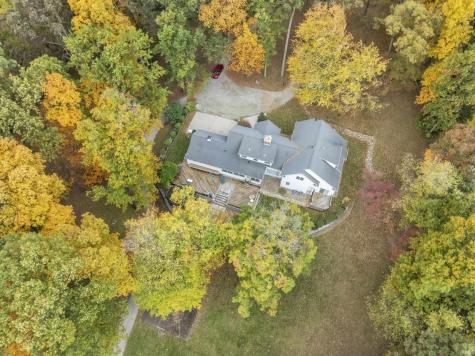 5265 E 850 N Kendallville IN 46755