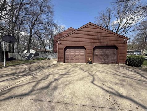 471 N 48 E Winamac IN 46996