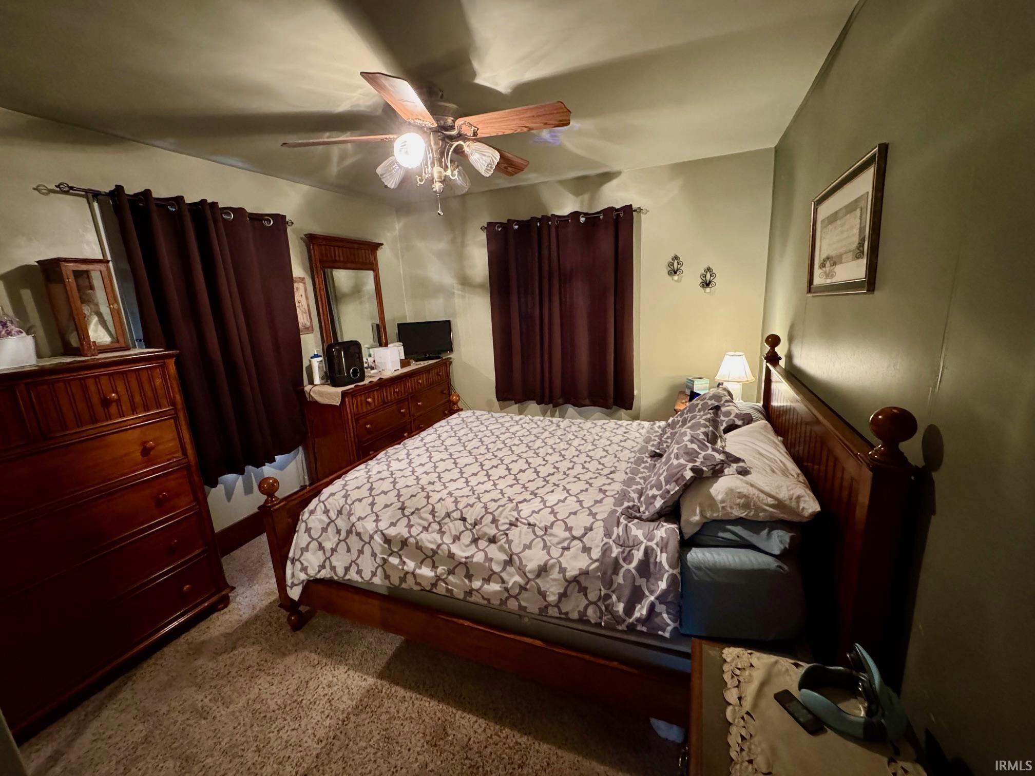 3513 Pleasant Street South Bend IN 46615