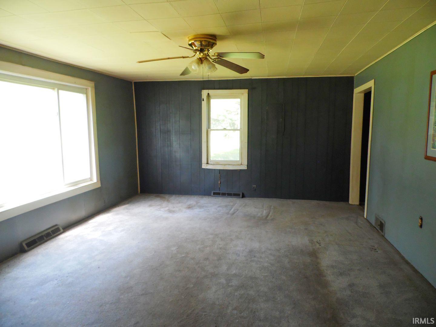 20484 12th Road Plymouth IN 46563