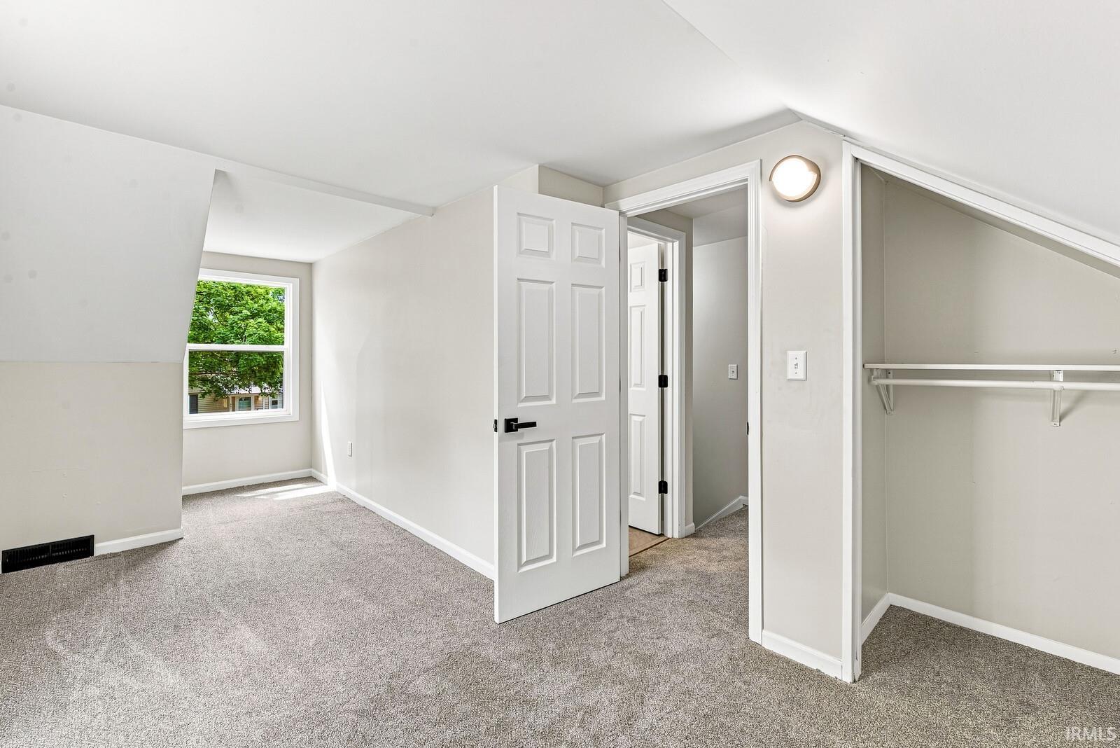 554 Ivy Court Nappanee IN 46550