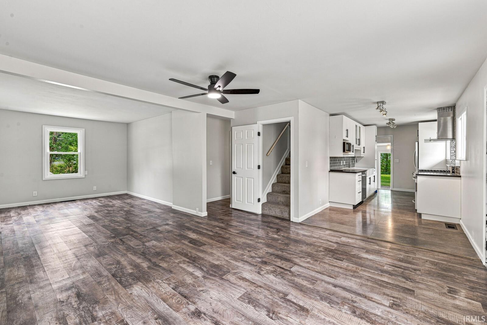 554 Ivy Court Nappanee IN 46550
